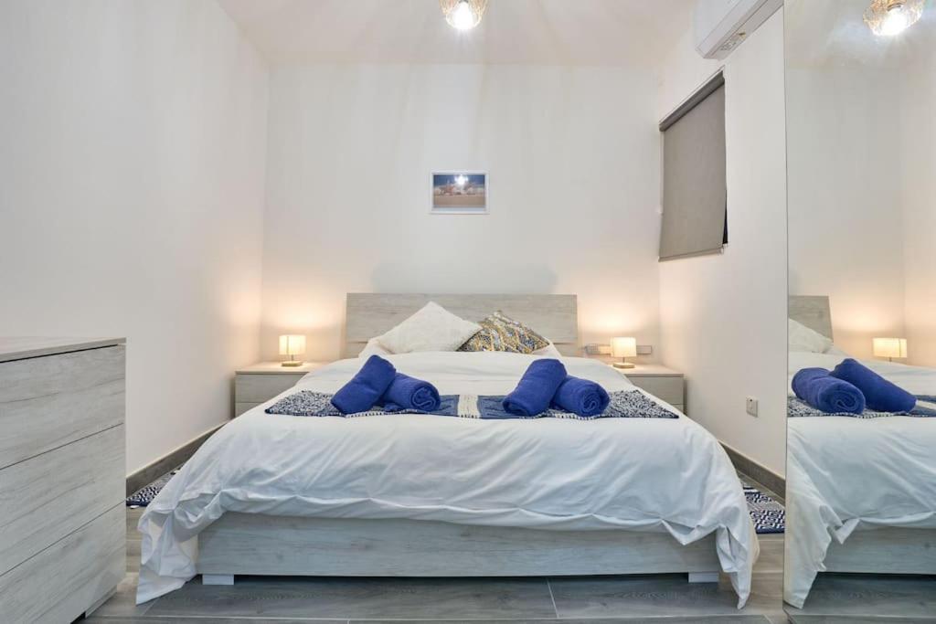 Two Bedroom Apartment In Xemxija, San Pawl il-Baħar Eksteriør bilde